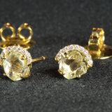 Stud Bubble Earring features