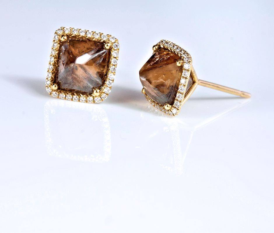 Classic Halo Studs Earrings